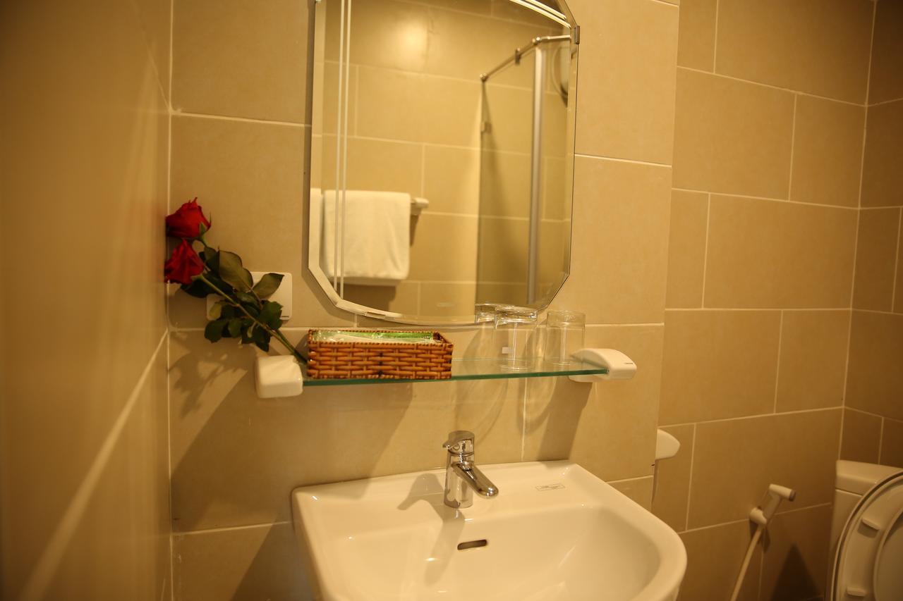 Aloha Hotel Дуонг-Донг Экстерьер фото