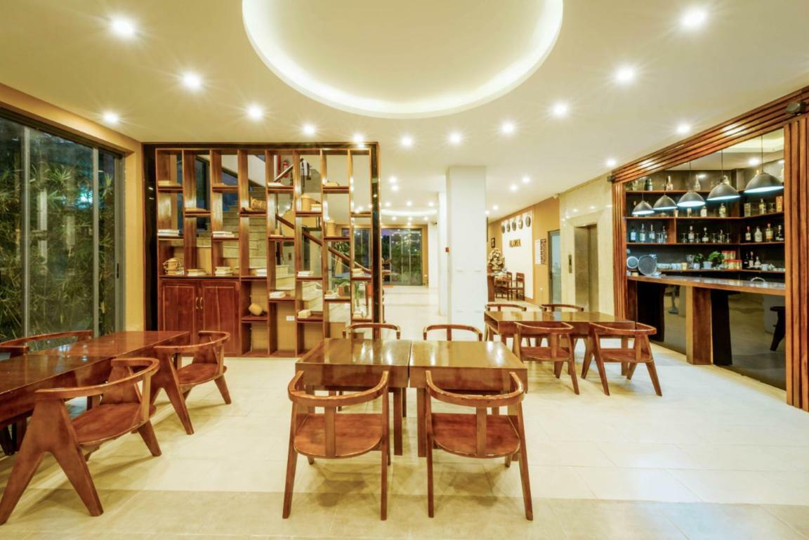 Aloha Hotel Дуонг-Донг Экстерьер фото